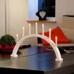 7 Lights White Candlestick Arch